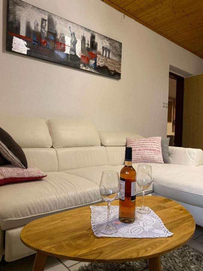 Apartment Bosili モイストラナ エクステリア 写真